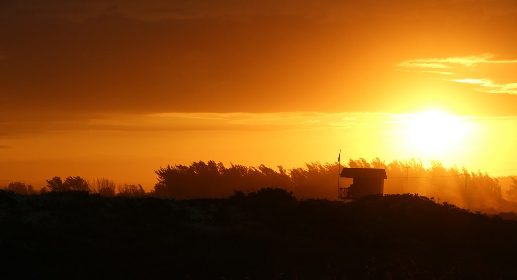 Praia da Teresa - Surferstrand