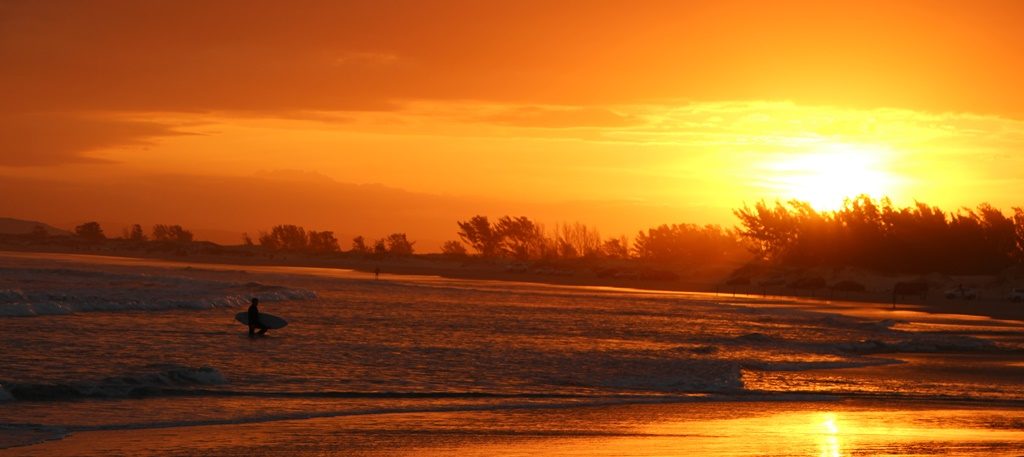 Praia da Teresa - Surferstrand