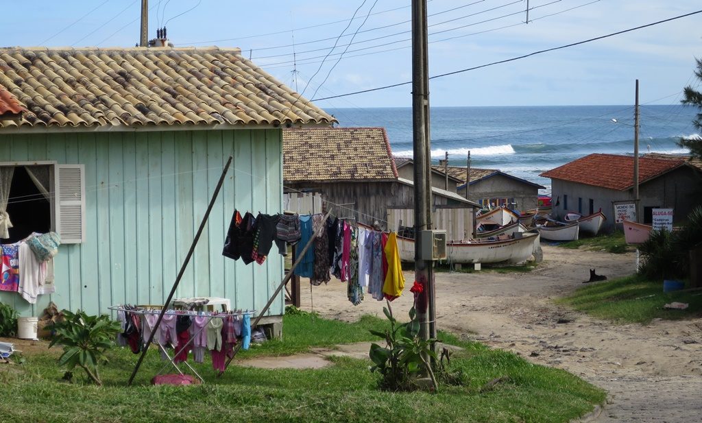 Praia da Teresa - Surferstrand