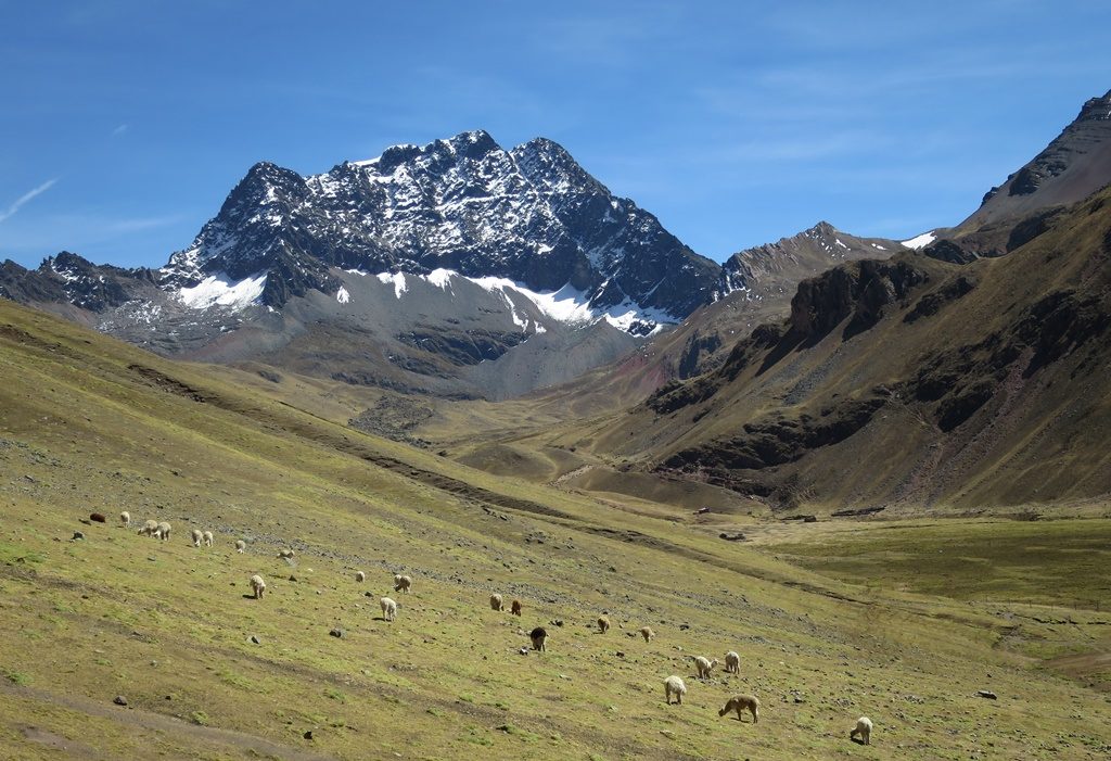 Wanderung zum Rainbow Mountain